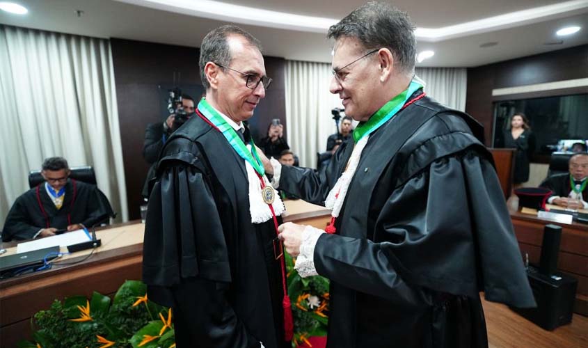 Corbacho toma posse como desembargador do TJRO