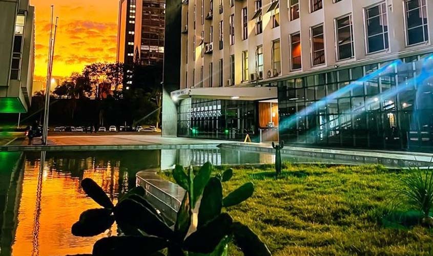 STM reforma absolvição e condena aluno do CPOR por injúria racial