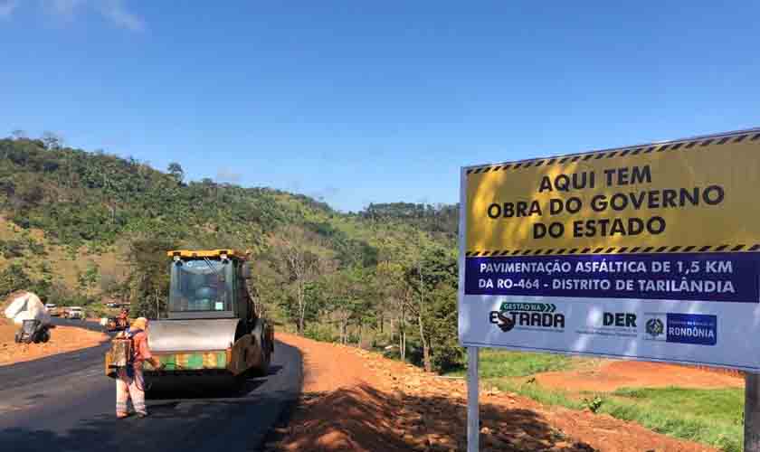 DER finaliza pavimentação da terceira serra da RO-464, no distrito de Tarilândia