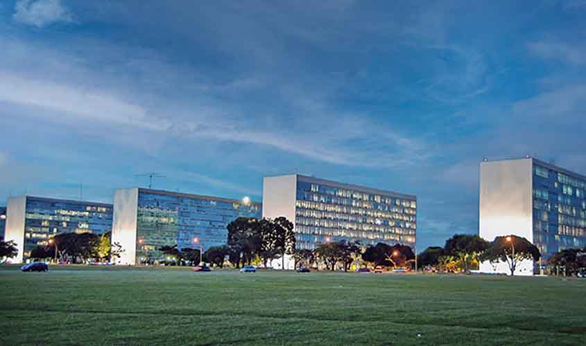 Ministros do Tribunal analisam acordos do Ibama com infratores ambientais