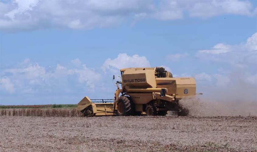 Confiança no agronegócio cai 8,6 pontos no trimestre, diz Fiesp