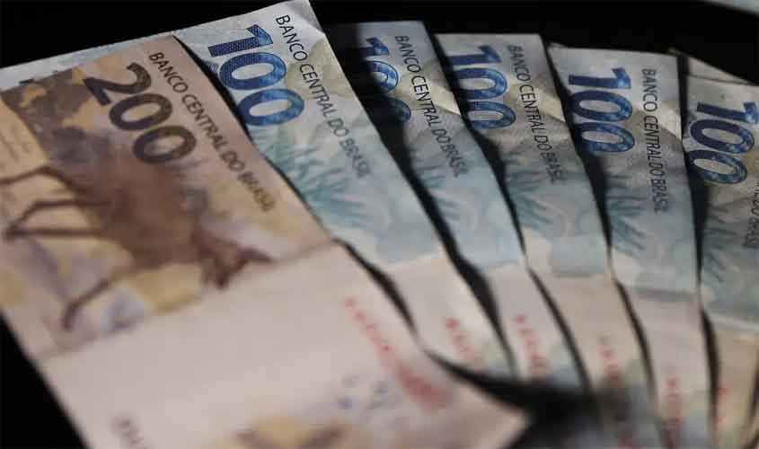 FGTS distribuirá quase R$ 13 bi do lucro de 2024