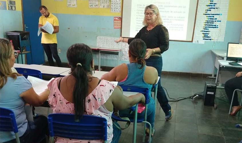 Sintero participa da I Conferência Escolar, que avalia os resultados no Plano Municipal de Educação
