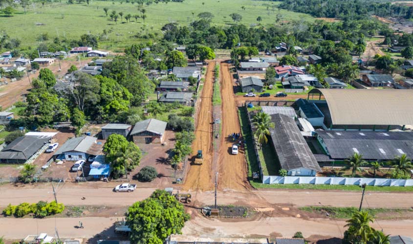 Prefeito Hildon Chaves sanciona lei que regulariza chácaras de recreio no município