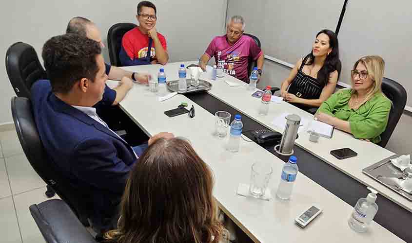 Em visita do Superintendente, Sindicato cobra o fim dos claros, da retirada de caixas e do adoecimento dos trabalhadores no BB