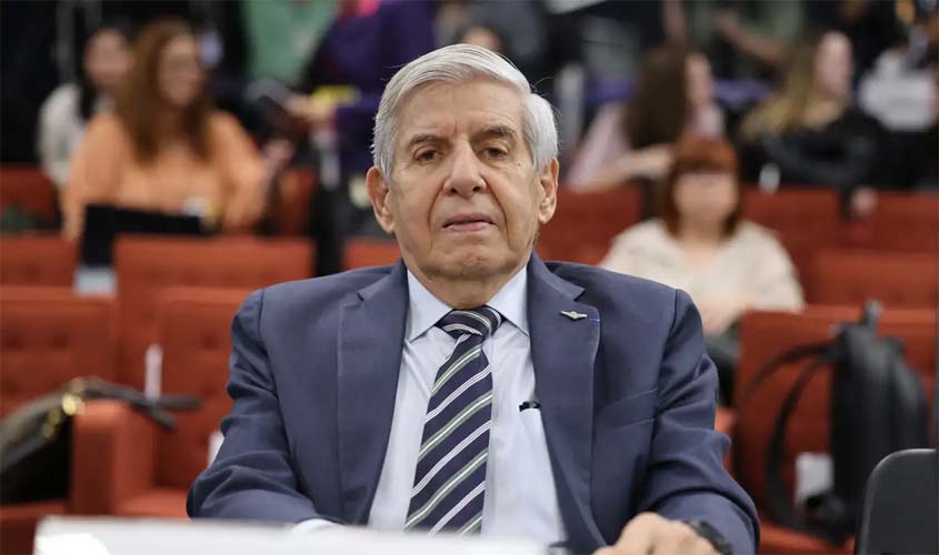 Heleno e Paulo Sergio são presos após condenação