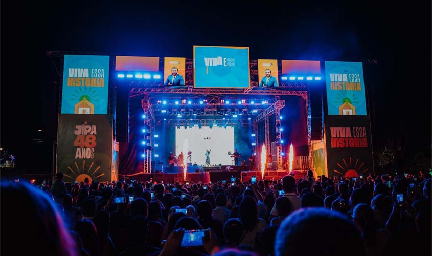 Município comemora 48 anos com 40 mil participantes