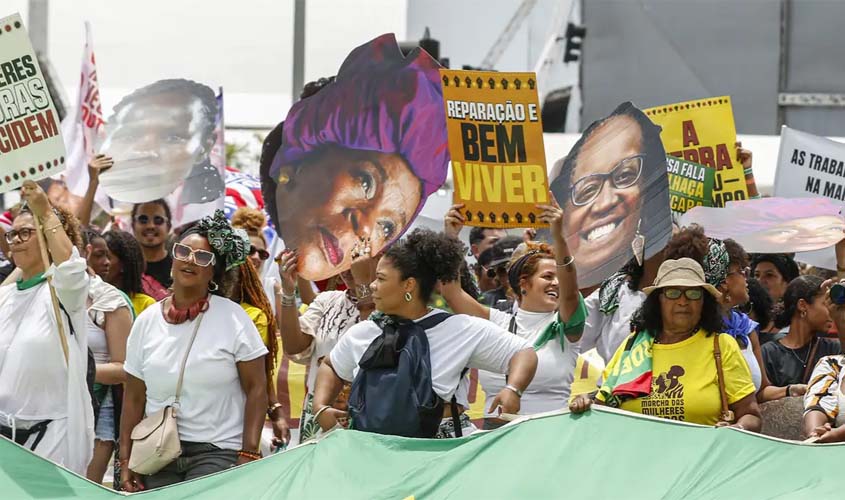 Marcha nacional reúne mulheres na luta antirracista