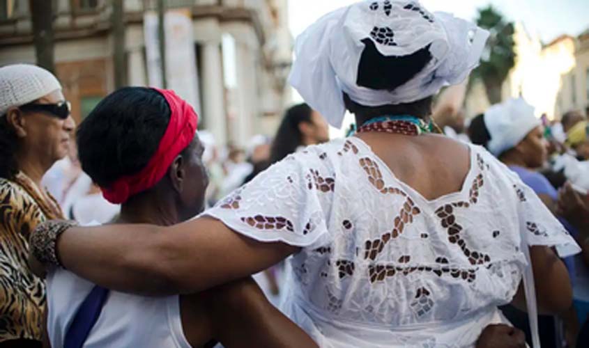 AM adota medidas contra racismo religioso