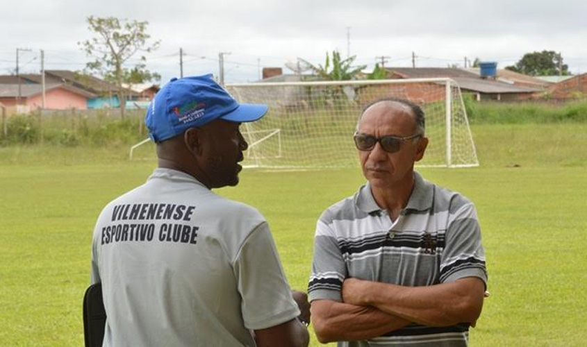 Vilhenense apresenta novo treinador, Mirandinha foi o primeiro jogador brasileiro a se transferir para Inglaterra