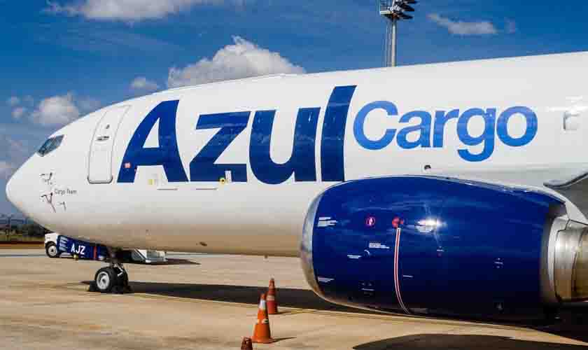 Consumidor compra peça de automóvel, Azul Cargo não entrega e produto desaparece no aeroporto