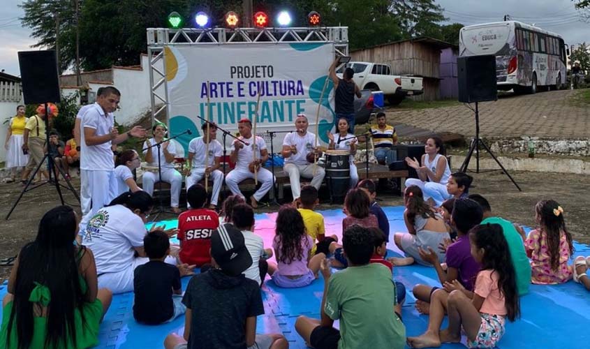 Projeto Cultura Itinerante movimenta Fortaleza do Abunã com apresentações de capoeira, teatro e boi-bumbá