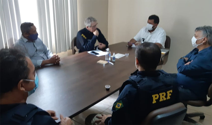 SPRF/RO e Prefeitura de Candeias do Jamari realizam reunião de cooperação técnica