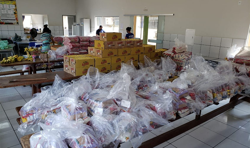 Governo de Rondônia entrega kits de merenda escolar para escolas vinculadas à Coordenadoria Regional de Educação de Porto Velho