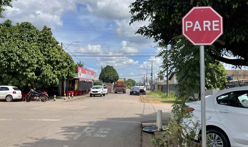 Prefeitura atende pedido e algumas ruas do bairro Liberdade voltam a ser mão dupla