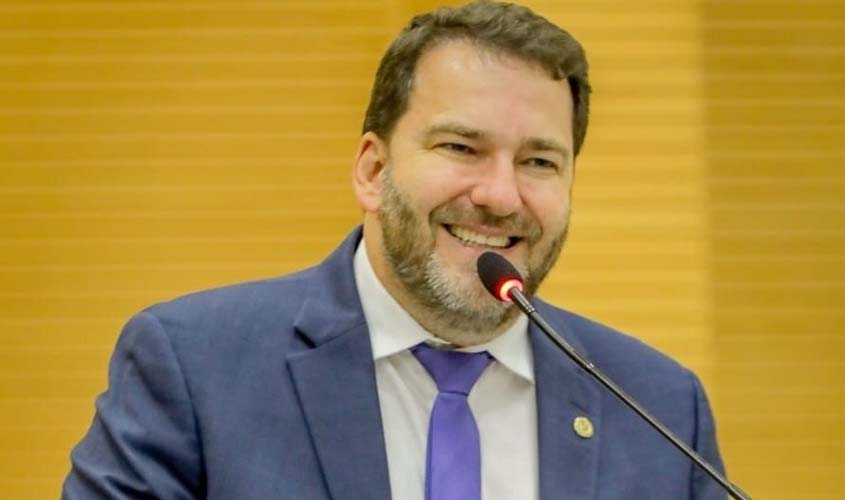 Alex Redano não explica o número descomunal de comissionados na Assembleia Legislativa de Rondônia 