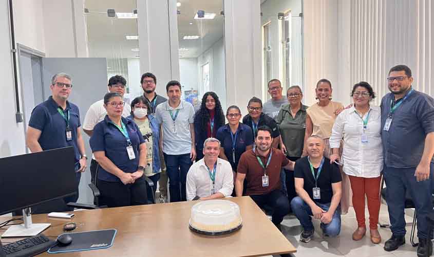 ANALISTAS TRIBUTÁRIOS SÃO HOMENAGEADOS PELO BOM ANDAMENTO DOS TRABALHOS NA AGÊNCIA DE RENDAS DA SEFIN EM PORTO VELHO