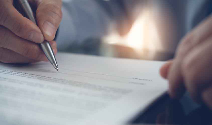 Sem provar falsificação de assinatura, comerciário não consegue anular acordo judicial