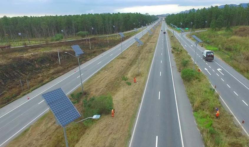 Empresa é responsabilizada por morte de empregado atingido por bala perdida em rodovia