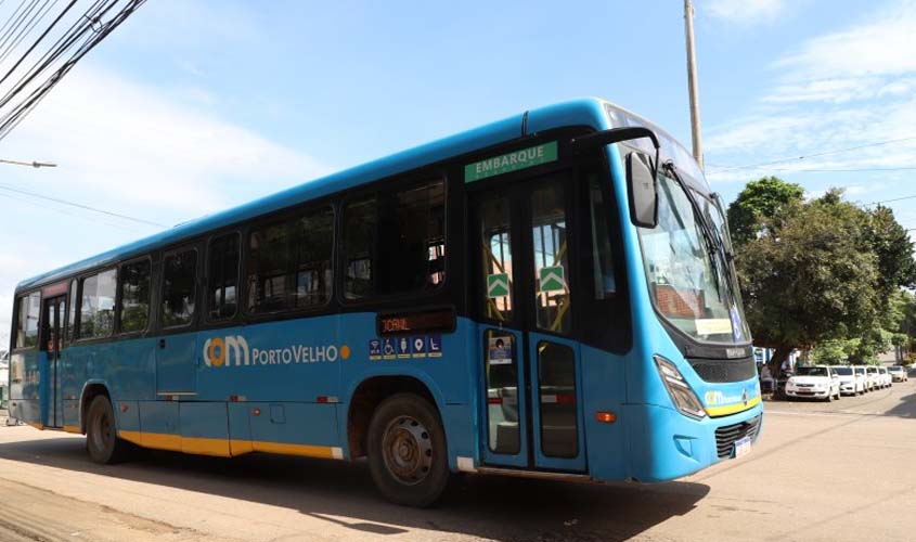 Para reforçar serviço, linha que atende estudantes da Unir passa a ter mais um ônibus