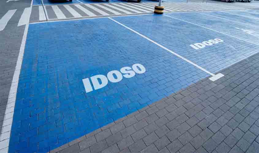 Credencial de estacionamento para idoso e PCD ganha versão digital