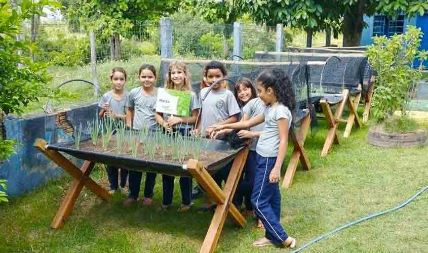 Escola rural recebe melhorias do projeto Escola Transforma