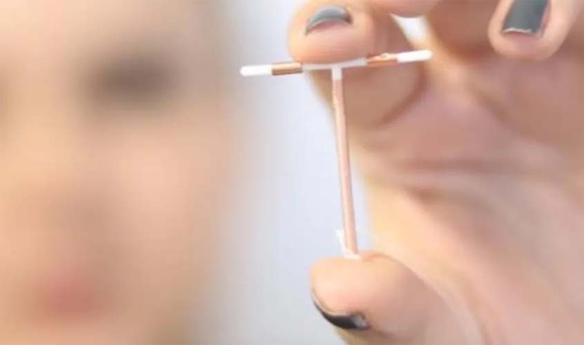 DIU de cobre é oferecido gratuitamente nas unidades de saúde