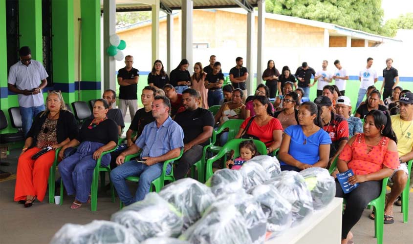 Governo de RO entrega EPIs a trabalhadores locais