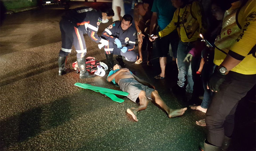 Pedestre tem perna fraturada após ser atropelado por moto taxista