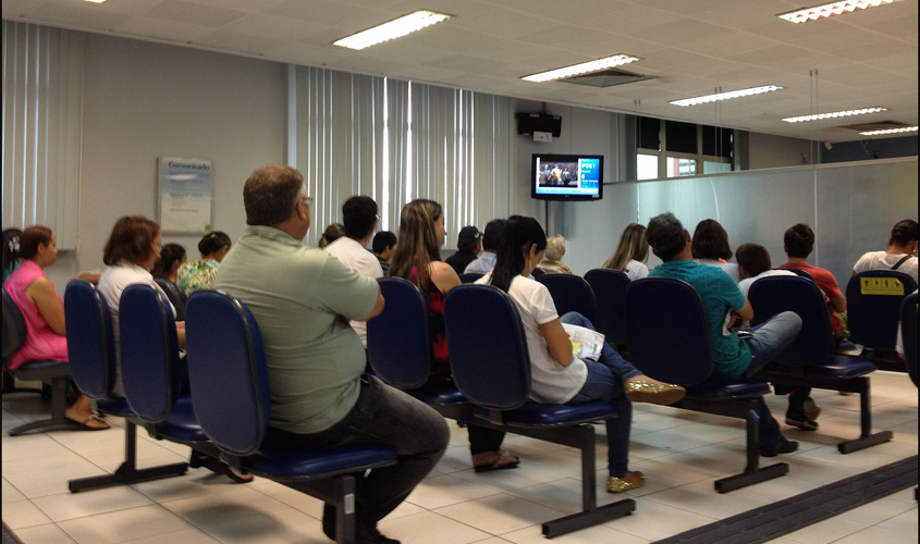 Agências bancárias reabrem até quinta-feira para atendimento ao público