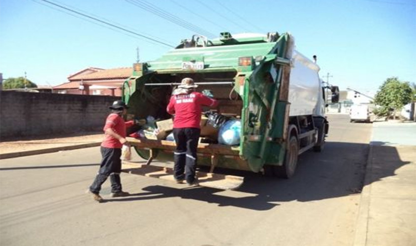 Coleta de lixo é antecipada em feriados neste fim de ano