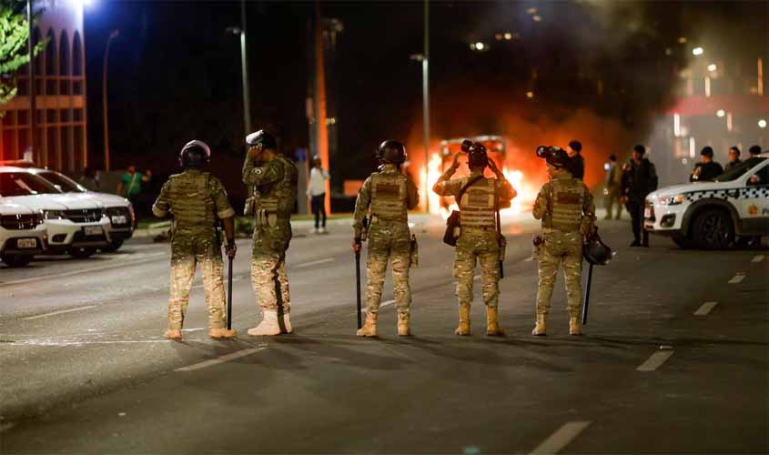 Policiais recolhem mais explosivos abandonados no Distrito Federal