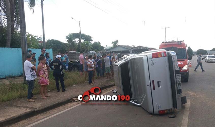Carro avança preferencial e provoca mais um acidente no 2º Distrito de Ji-Paraná