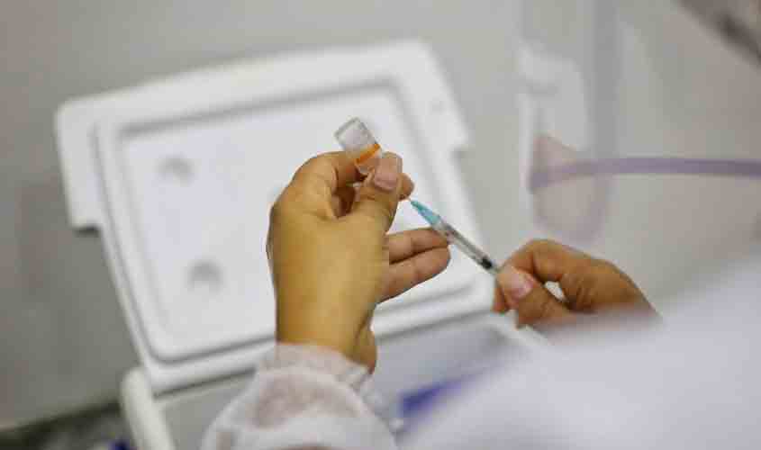 Prefeitura divulga lista de vacinados contra covid-19 para garantir transparência no processo