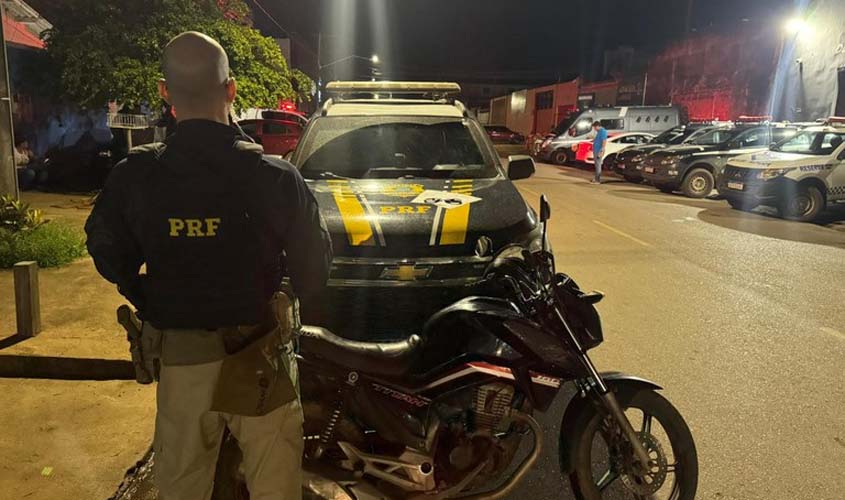 PRF detém homem com motocicleta adulterada e dois mandados de prisão em aberto em Porto Velho/RO