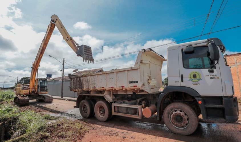 Cerca de 2 quilômetros de canais já foram limpos nos dois primeiros meses do ano