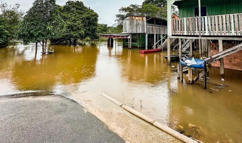 Prefeitura e Defesa Civil alertam para risco de alagamentos de vias