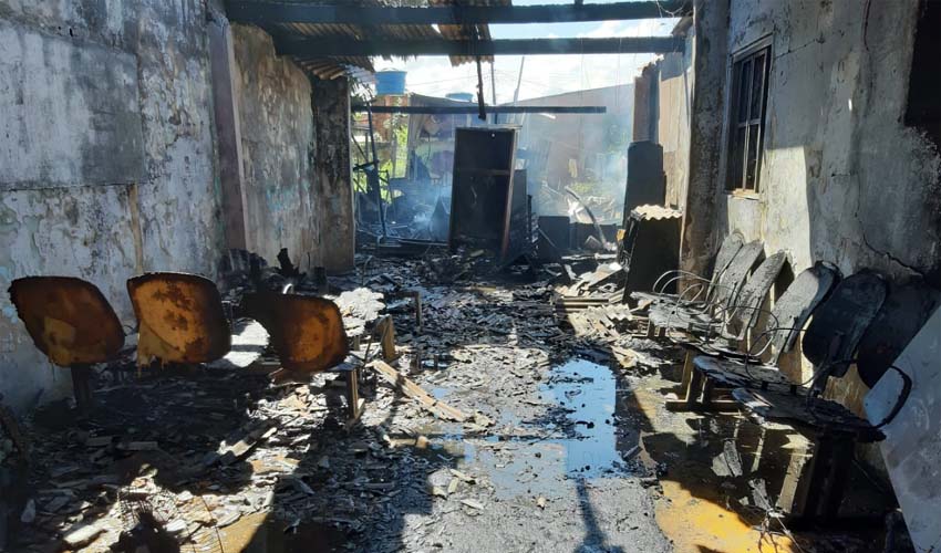 Fogo destrói residência na zona sul de Porto Velho