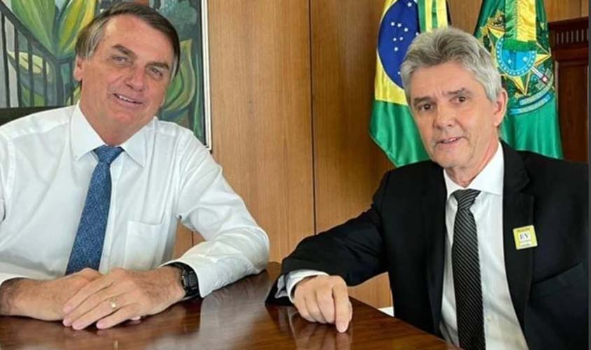 Bolsonaro prestigia Bagattoli, conversa com Fernando Máximo e deseja sorte a Wiveslando na disputa por Cerejeiras