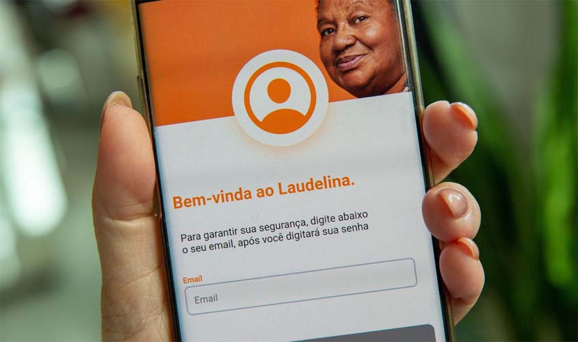 Aplicativo para domésticas pode ser acessado pela web e por celular