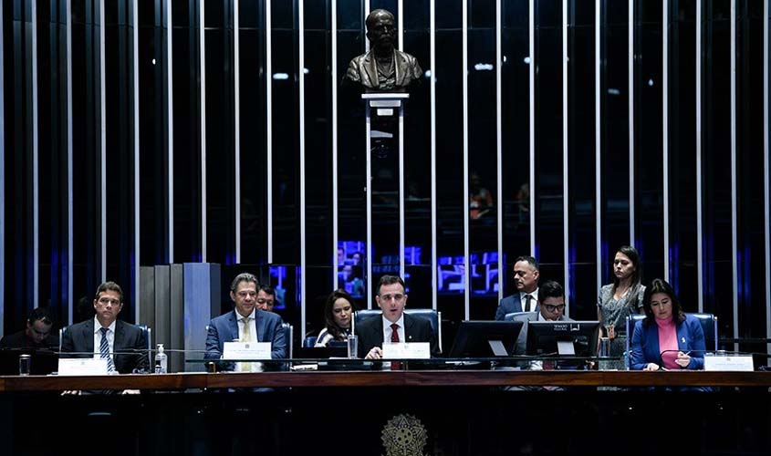 Juros: senadores reforçam compromisso com regra fiscal e reforma tributária  