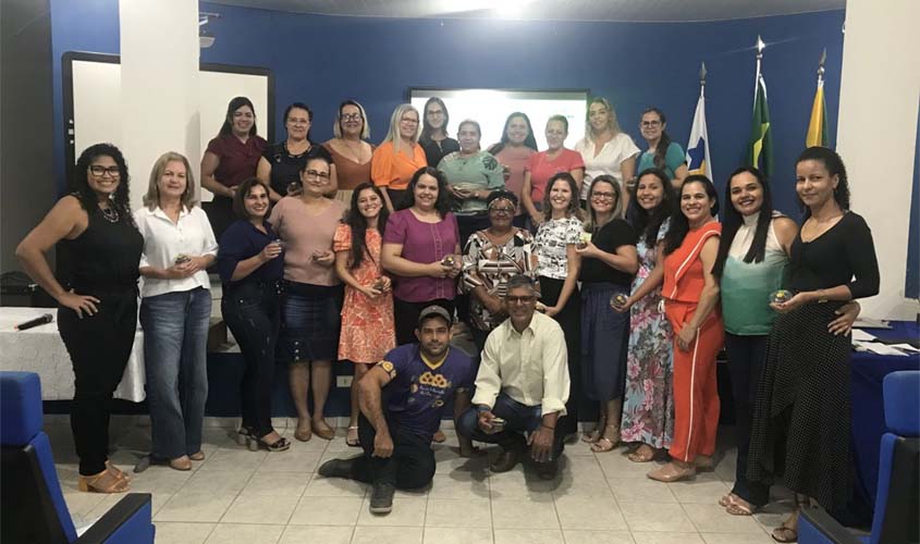 Semed realiza capacitação com supervisores e professores formadores da Educação Infantil