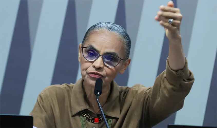 Marina Silva deixa audiência após ataque e ofensas de senador
