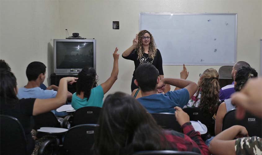 Escola do Legislativo abre inscrições para 18 cursos em setembro