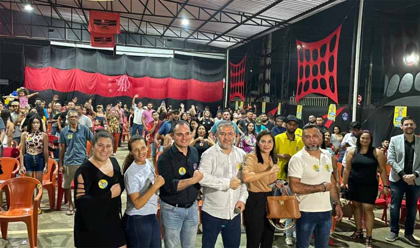 Reunião de Fogaça com presença de candidato a vice-governador reúne mais de 500 pessoas