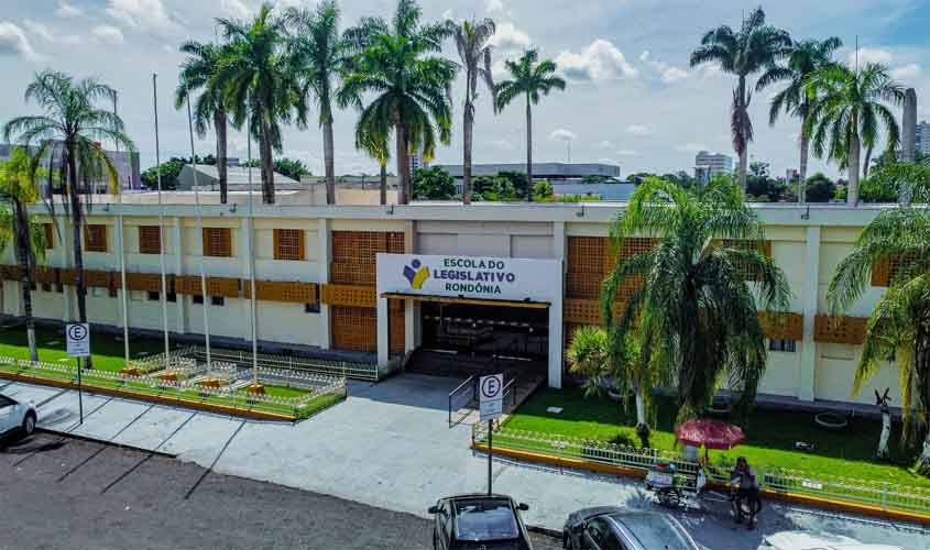 Elero participa da 7ª Festa do Leite em Nova Mamoré com palestras de primeiros socorros e fotografia