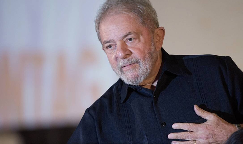 Lava Jato pede à Justiça regime semiaberto para Lula