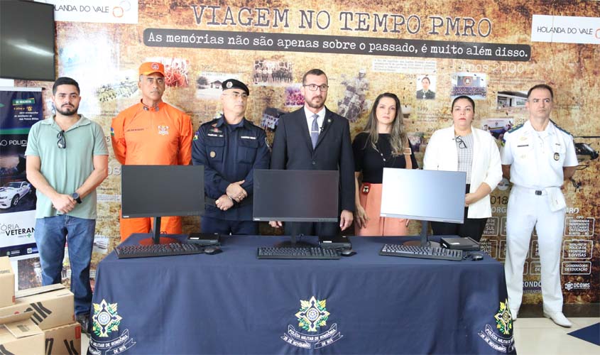 Equipamentos e viaturas são entregues para órgãos de segurança