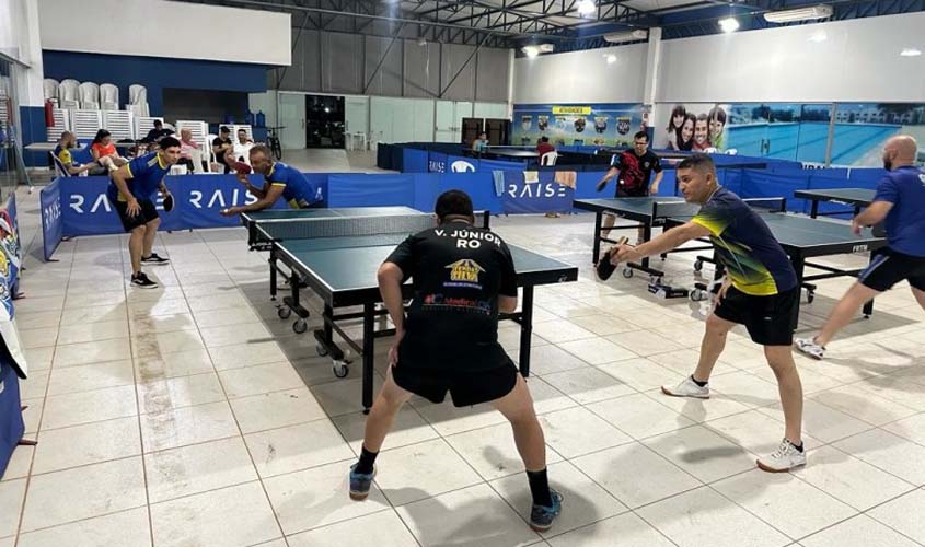 Mesatenistas de Porto Velho contam com o apoio da torcida durante os Jogos Intermunicipais de Rondônia