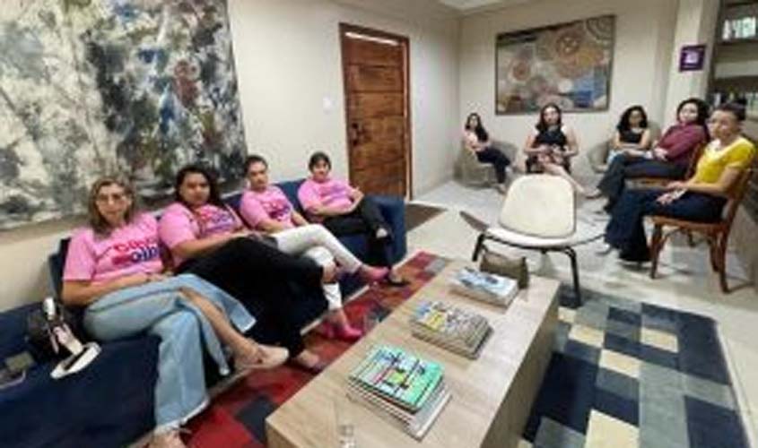 Comissão da Mulher Advogada promove ação 'Olho no Olho' para conscientização e apoio à saúde das mulheres